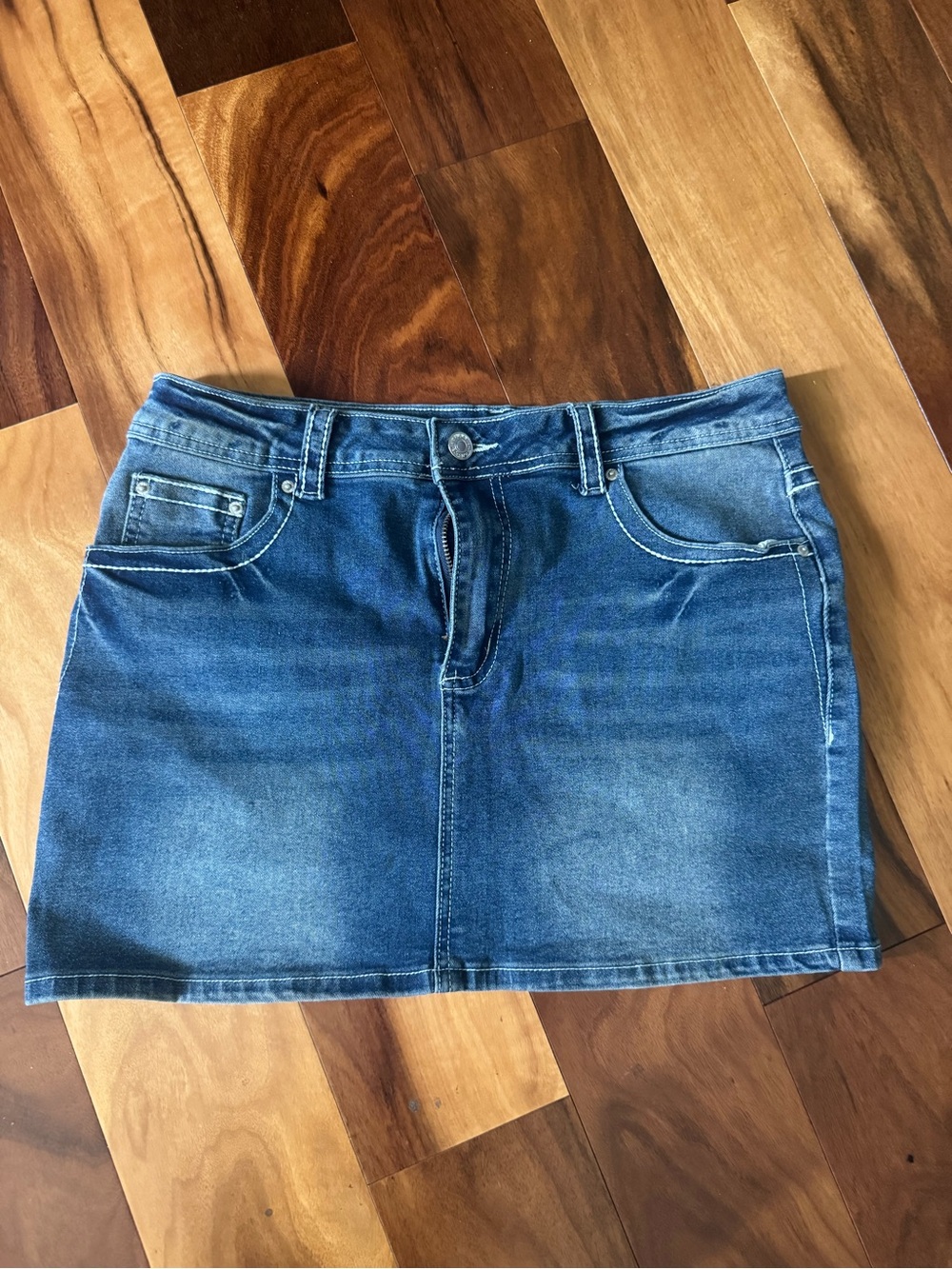 Dark Blue Denim y2k style Mini Skirt - Picture 2 of 2